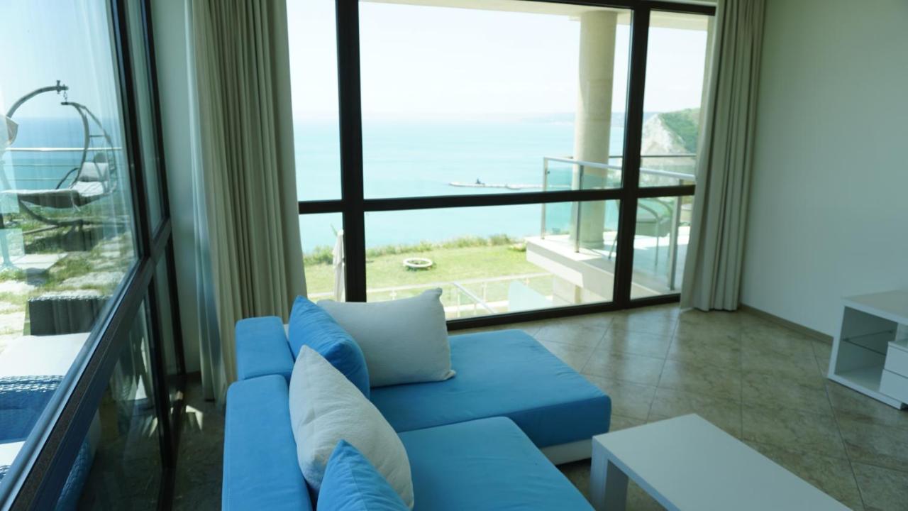 Calithea Complex Kavarna