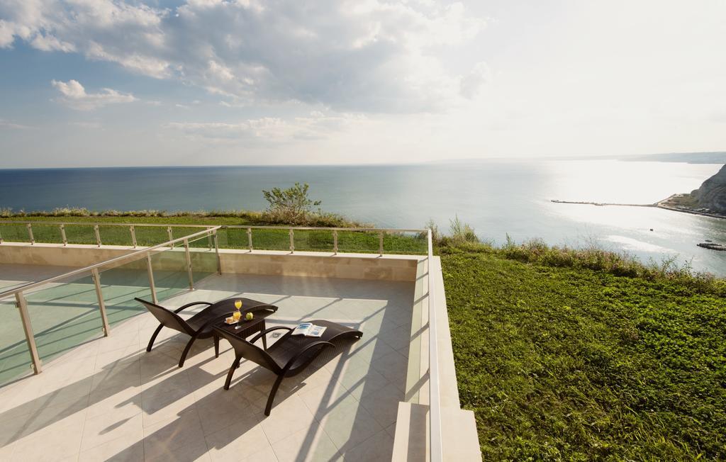 Calithea Complex 2* Kawarna